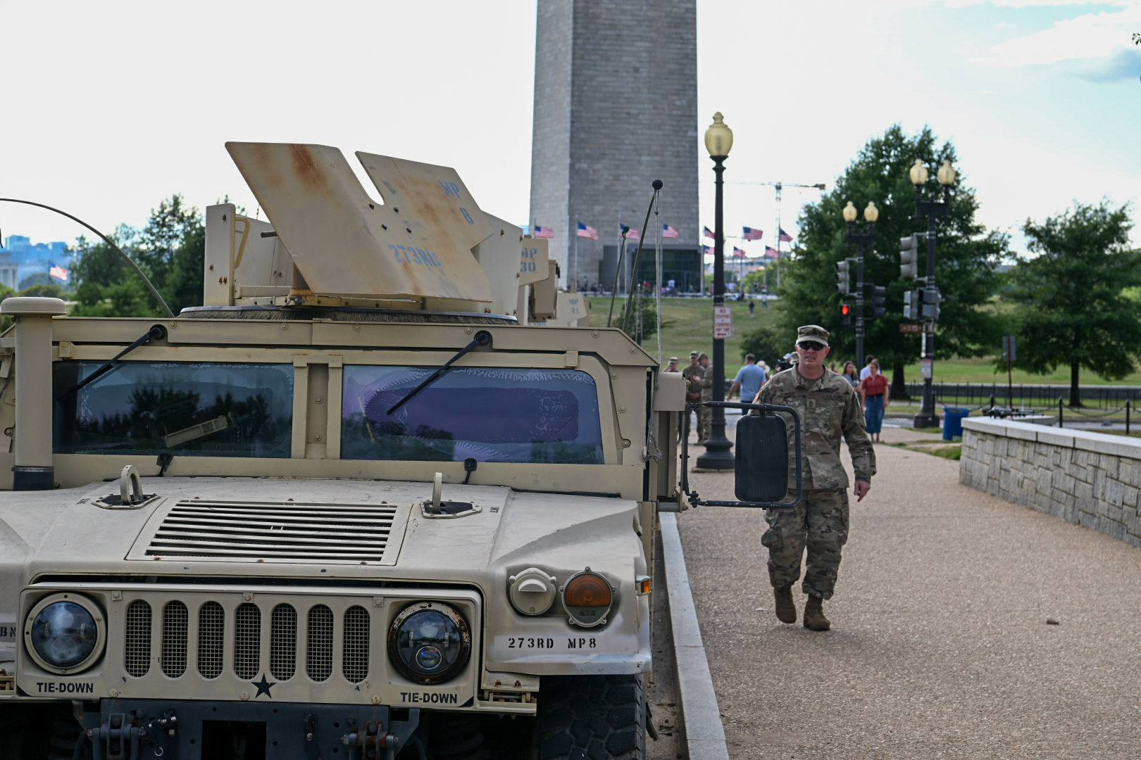 Trump federalizes DC police, deploys National Guard, federal agents