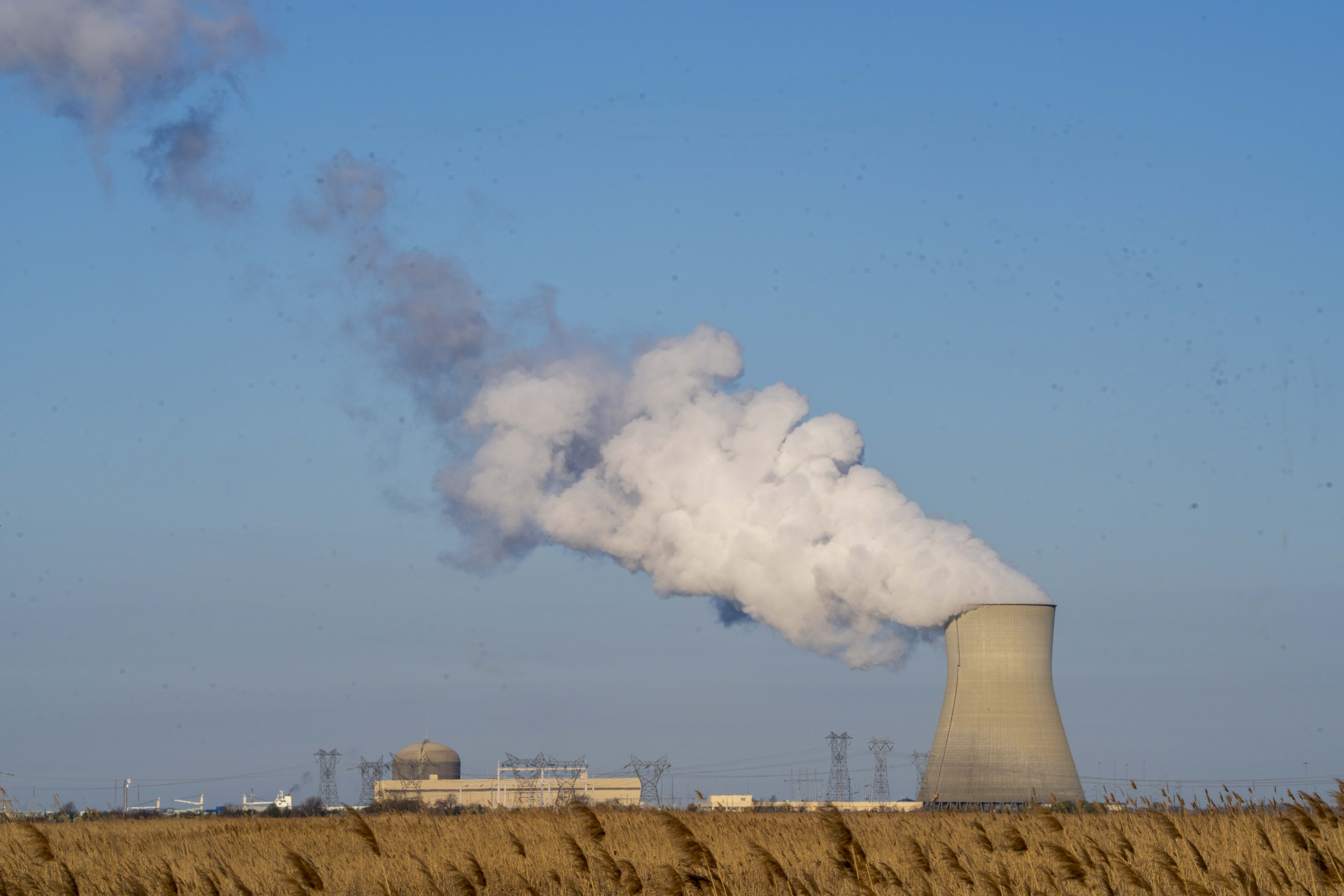 NJ ends 50 year de facto moratorium on new nuclear power